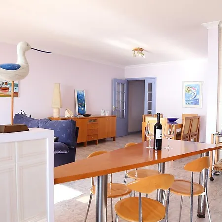 Apartamento Em Cima Da Areia *
